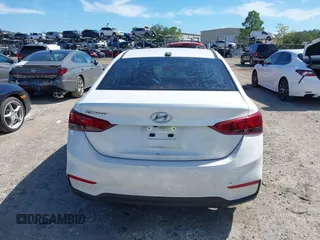 2019 Hyundai Accent SE with VIN 3KPC24A33KE058640, listed as a IAAI auction lot 37641177 with 1 mi miles. Bid and sale history available at carsss.com. Image 14.