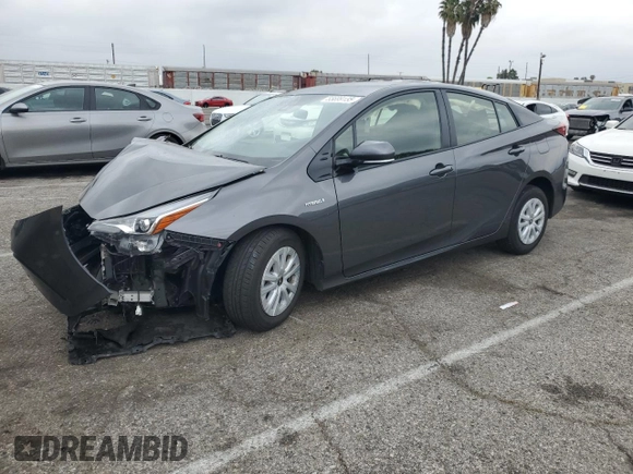 2019 Toyota Prius L Eco z VIN JTDKARFU0K3087436, wystawiony jako Copart lot #55699135 z przebiegiem Nie podano mil oraz Szkoda całkowita • Salvage title. Historia ofert i sprzedaży dostępna na DreamBid. Obrazek 1.