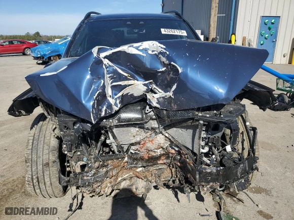 2024 Mercedes-Benz GLS with VIN 4JGFF5KE5RB173041, listed as a Copart auction lot 43262175 with 12,076 mi miles and Salvage Title. Bid and sale history available at carsss.com. Image 5.