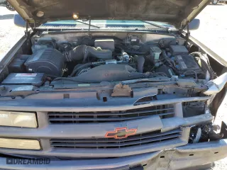 1999 Chevrolet Tahoe with VIN 3GNEK18R5XG184695, listed as a Copart auction lot 67697224 with 135,316 mi miles and Salvage Title. Bid and sale history available at carsss.com. Image 14.