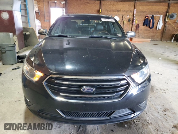 2017 Ford Taurus Limited z VIN 1FAHP2F81HG104822, wystawiony jako Copart lot #55654745 z przebiegiem 219 998 mil mil oraz Czysty tytuł • Clean title. Historia ofert i sprzedaży dostępna na DreamBid. Obrazek 5.