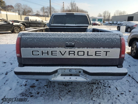 1994 Chevrolet C/K 1500 with VIN 1GCEK14Z8RZ216931, listed as a Copart auction lot 88974155 with 537,632 mi miles and Salvage Title. Bid and sale history available at carsss.com. Image 6.