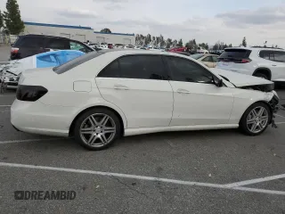 2010 Mercedes-Benz E 550 Luxury with VIN WDDHF7CB7AA032016, listed as a Copart auction lot 88959105 with 165,421 mi miles and Salvage Title. Bid and sale history available at DreamBid. Image 3.