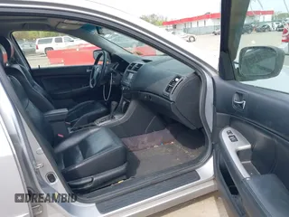 2005 Honda Accord EX with VIN 1HGCM56735A015906, listed as a IAAI auction lot 42127895 with 204,056 mi miles and . Bid and sale history available at DreamBid. Image 5.