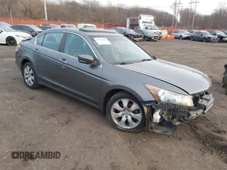 2009 Honda Accord EX-L z VIN 1HGCP26869A052579, wystawiony jako IAAI lot #41354480 z przebiegiem 185 472 mil mil oraz . Historia ofert i sprzedaży dostępna na DreamBid. Obrazek 1.