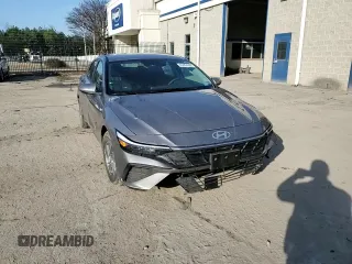 2024 Hyundai Elantra SE with VIN KMHLL4DG4RU686922, listed as a Copart auction lot 43054995 with 27,833 mi miles and Salvage Title. Bid and sale history available at DreamBid. Image 11.