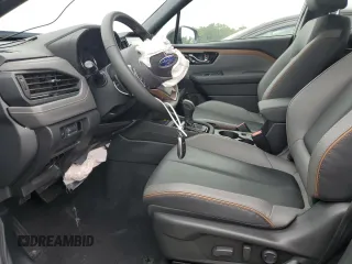 2025 Subaru Forester Special Sports z VIN JF2SLDHC9SH486755, wystawiony jako Copart lot #55978925 z przebiegiem 1 849 mil mil oraz Szkoda całkowita • Salvage title. Historia ofert i sprzedaży dostępna na DreamBid. Obrazek 7.
