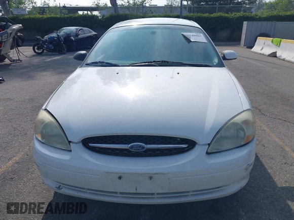 2003 Ford Taurus SES Standard with VIN 1FAFP55293G176494, listed as a IAAI auction lot 42040985 with 95,550 mi miles. Bid and sale history available at carsss.com. Image 12.