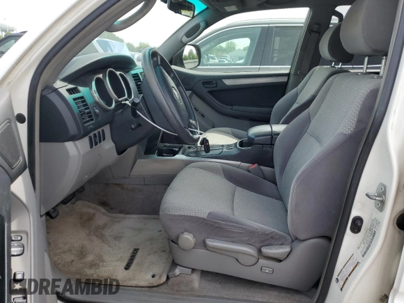 2004 Toyota 4Runner SR5 with VIN JTEBU14R248018353, listed as a Copart auction lot 58437885 with 236,735 mi miles and Clean title. Bid and sale history available at DreamBid. Image 7.