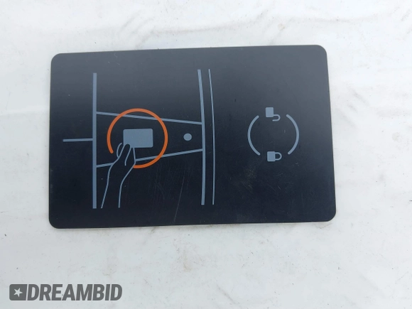 2023 Tesla Model Y Long Range z VIN 7SAYGDEE2PF885116, wystawiony jako IAAI lot #40091902 z przebiegiem 11 779 mil mil oraz . Historia ofert i sprzedaży dostępna na DreamBid. Obrazek 11.