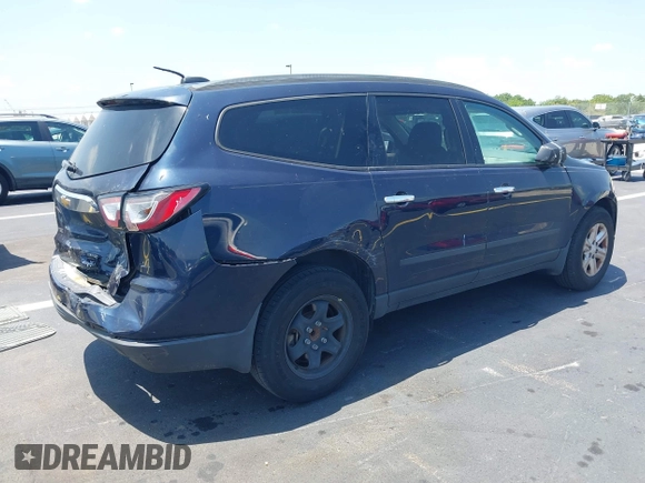2016 Chevrolet Traverse LS z VIN 1GNKRFEDXGJ213319, wystawiony jako IAAI lot #42278916 z przebiegiem 170 028 mil mil oraz . Historia ofert i sprzedaży dostępna na DreamBid. Obrazek 4.