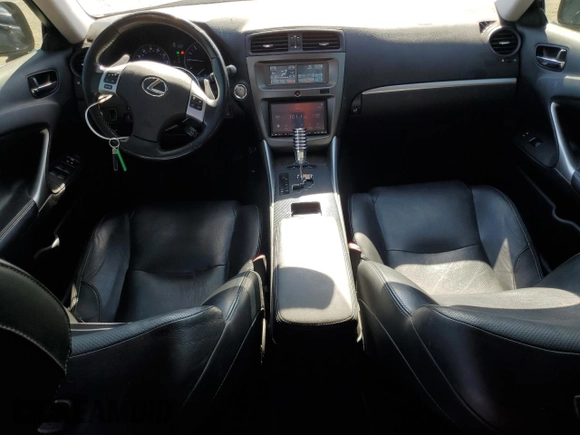 2011 Lexus IS 250 z VIN JTHBF5C29B5149755, wystawiony jako Copart lot #59172895 z przebiegiem 122 066 mil mil oraz Szkoda całkowita • Salvage title. Historia ofert i sprzedaży dostępna na DreamBid. Obrazek 8.
