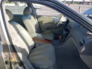 2002 Infiniti I35 Luxury with VIN JNKDA31A52T027346, listed as a IAAI auction lot 41709863 with 227,266 mi miles. Bid and sale history available at carsss.com. Image 5.