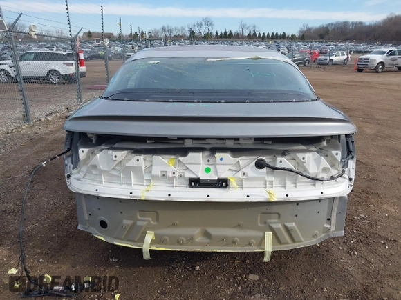 2023 Lucid Air Touring z VIN 50EA1TEAXPA004884, wystawiony jako IAAI lot #41465547 z przebiegiem 18 051 mil mil oraz . Historia ofert i sprzedaży dostępna na DreamBid. Obrazek 20.