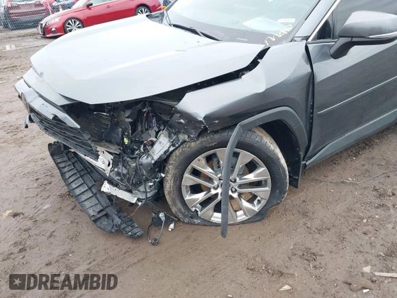 2021 Toyota RAV4 XLE Premium с VIN 2T3A1RFV4MC184144, выставлен на аукционе IAAI как лот 41541562 с пробегом 76 326 миль миль и . История ставок и продаж доступна на DreamBid. Изображение 6.