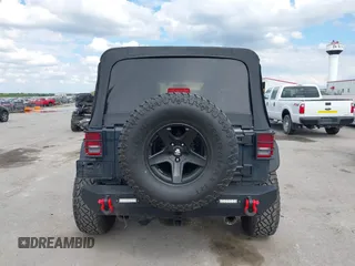 2016 Jeep Wrangler Unlimited Sport с VIN 1C4BJWDG3GL308546, выставлен на аукционе IAAI как лот 42384327 с пробегом 77 801 миль миль и . История ставок и продаж доступна на DreamBid. Изображение 16.