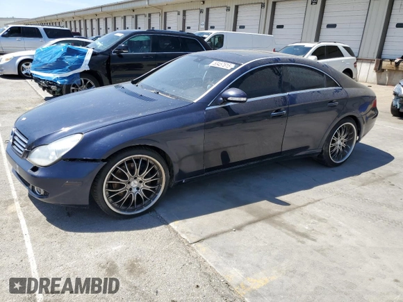 2007 Mercedes-Benz CLS 550 with VIN WDDDJ72X67A105461, listed as a Copart auction lot 53457615 with 9,376 mi miles and Clean title. Bid and sale history available at DreamBid. Image 1.