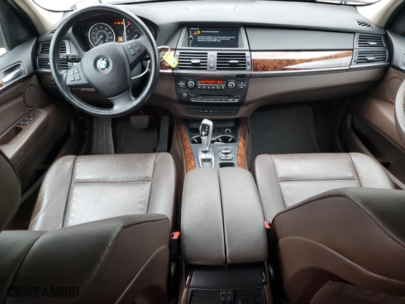 2011 BMW X5 35i with VIN 5UXZV4C5XBL411042, listed as a Copart auction lot 52900135 with 127,734 mi miles and Clean Title. Bid and sale history available at carsss.com. Image 8.