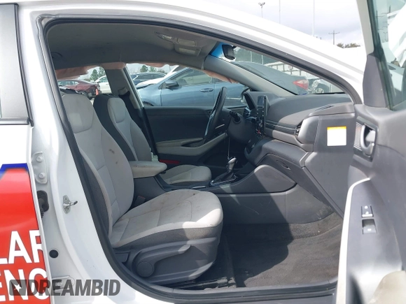 2022 Hyundai Ioniq Blue with VIN KMHC65LC4NU279625, listed as a IAAI auction lot 41518795 with 75,232 mi miles and . Bid and sale history available at DreamBid. Image 5.