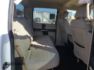 2018 Ford F-150 XL с VIN 1FTEW1CG9JFE23662, выставлен на аукционе Copart как лот 49213735 с пробегом 141 824 миль миль и Чистый • Clean title. История ставок и продаж доступна на DreamBid. Изображение 10.