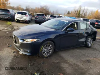 2022 Mazda 3 S with VIN JM1BPAAL1N1506795, listed as a Copart auction lot 82496954 with 18,693 mi miles and Salvage Title. Bid and sale history available at DreamBid. Image 1.