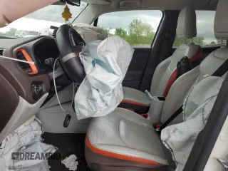 2015 Jeep Renegade Limited с VIN ZACCJADT0FPB57319, выставлен на аукционе Copart как лот 58262505 с пробегом Не указан миль и Списание • Salvage title. История ставок и продаж доступна на DreamBid. Изображение 7.