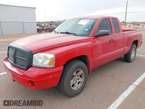 2006 Dodge Dakota SLT with VIN 1D7HW42N26S656513, listed as a IAAI auction lot 41906945 with 270,468 mi miles and . Bid and sale history available at carsss.com. Image 2.