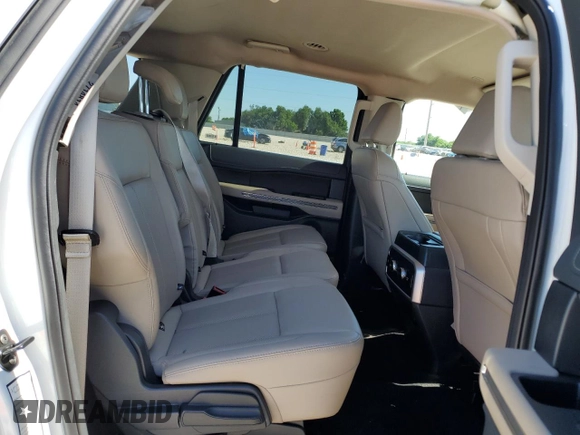 2022 Ford Expedition Max XLT z VIN 1FMJK1HT5NEA58324, wystawiony jako Copart lot #54058565 z przebiegiem Nie podano mil oraz Szkoda całkowita • Salvage title. Historia ofert i sprzedaży dostępna na DreamBid. Obrazek 11.