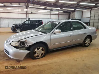 2002 Honda Accord LX z VIN 1HGCG56402A037757, wystawiony jako Copart lot #54346295 z przebiegiem Nie podano mil oraz Szkoda całkowita • Salvage title. Historia ofert i sprzedaży dostępna na DreamBid. Obrazek 1.