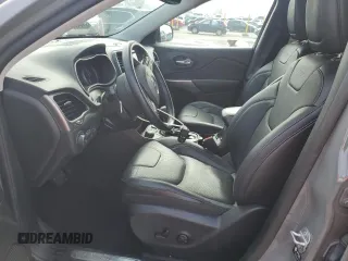 2021 Jeep Cherokee Limited z VIN 1C4PJMDX4MD167809, wystawiony jako Copart lot #58706045 z przebiegiem 53 360 mil mil oraz Szkoda całkowita • Salvage title. Historia ofert i sprzedaży dostępna na DreamBid. Obrazek 7.