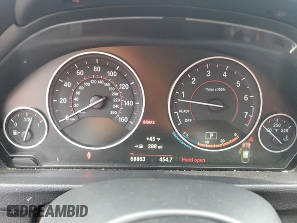 2017 BMW 3 Series 330i xDrive with VIN WBA8Z9C52HG452715, listed as a Copart auction lot 50740825 with 68,863 mi miles and Salvage Title. Bid and sale history available at carsss.com. Image 9.
