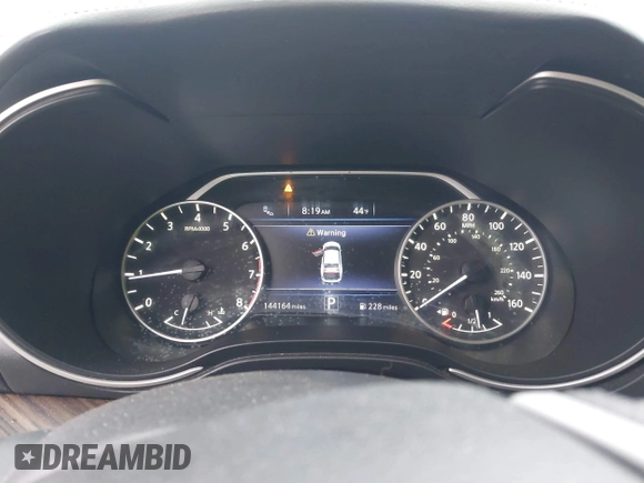 2016 Nissan Maxima SL with VIN 1N4AA6APXGC396890, listed as a IAAI auction lot 41594044 with 144,164 mi miles and . Bid and sale history available at DreamBid. Image 7.