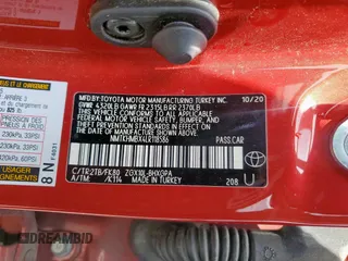 2020 Toyota C-HR LE z VIN NMTKHMBX4LR118586, wystawiony jako Copart lot #59542645 z przebiegiem 67 018 mil mil oraz Szkoda całkowita • Salvage title. Historia ofert i sprzedaży dostępna na DreamBid. Obrazek 13.