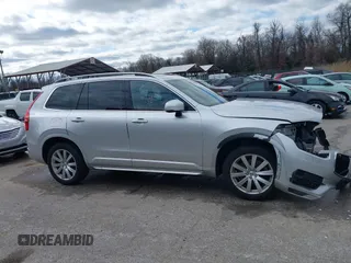 2018 Volvo XC90 Momentum с VIN YV4A22PK1J1190501, выставлен на аукционе IAAI как лот 41738167 с пробегом 146 933 миль миль и . История ставок и продаж доступна на DreamBid. Изображение 14.