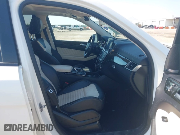 2018 Mercedes-Benz GLE 43 AMG with VIN 4JGDA6EB7JB142522, listed as a IAAI auction lot 41950295 with 108,637 mi miles and . Bid and sale history available at DreamBid. Image 5.