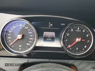 2019 Mercedes-Benz E-Class E 450 with VIN WDD1K6HB9KF082968, listed as a Copart auction lot 75362554 with 60,895 mi miles and Salvage Title. Bid and sale history available at carsss.com. Image 9.