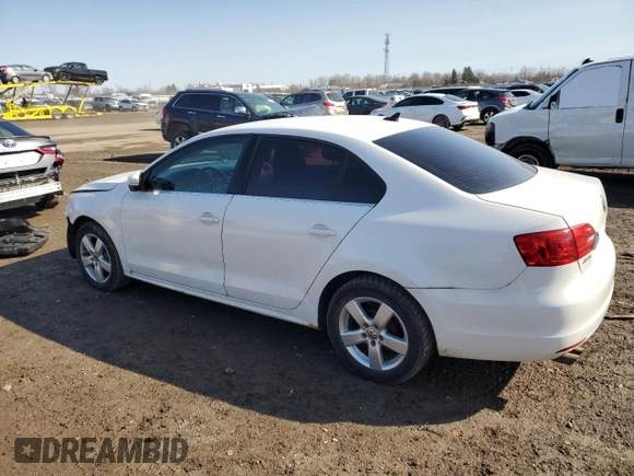 2011 Volkswagen Jetta SE with VIN 3VWDX7AJ7BM371585, listed as a Copart auction lot 48495275 with 198,268 mi miles and Clean title. Bid and sale history available at DreamBid. Image 2.