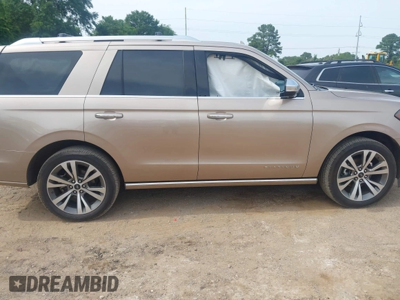 2020 Ford Expedition Platinum with VIN 1FMJU1MT6LEA51900, listed as a IAAI auction lot 42265591 with 70,022 mi miles and . Bid and sale history available at DreamBid. Image 13.