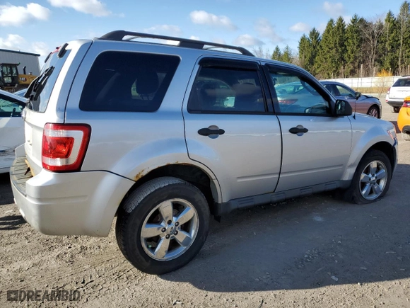 2011 Ford Escape XLT with VIN 1FMCU9D75BKC27426, listed as a Copart auction lot 51524945 with 149,183 mi miles and Clean Title. Bid and sale history available at carsss.com. Image 3.