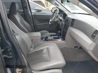 2006 Jeep Grand Cherokee Limited with VIN 1J4HR58N76C362107, listed as a IAAI auction lot 42738122 with 138,607 mi miles and . Bid and sale history available at DreamBid. Image 5.