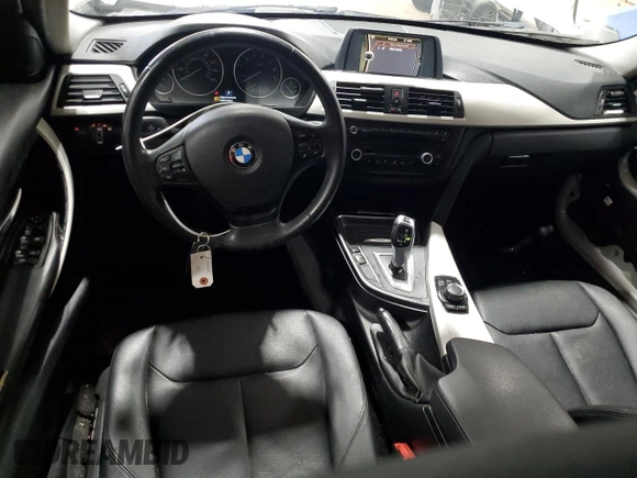 2013 BMW 3 Series 320i xDrive with VIN WBA3C3C5XDF982732, listed as a Copart auction lot 62852385 with 134,466 mi miles and Salvage title. Bid and sale history available at DreamBid. Image 8.
