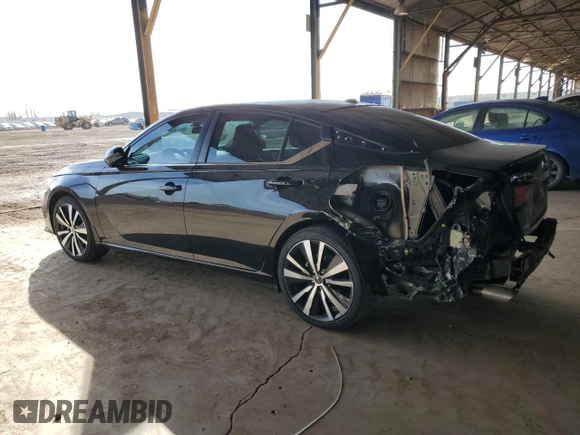 2021 Nissan Altima 2.5 SR with VIN 1N4BL4CV1MN411081, listed as a Copart auction lot 46122145 with 25,497 mi miles and Salvage Title. Bid and sale history available at carsss.com. Image 2.