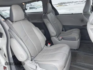 2013 Toyota Sienna XLE with VIN 5TDDK3DC2DS053559, listed as a IAAI auction lot 41299824 with 175,611 mi miles and . Bid and sale history available at DreamBid. Image 8.