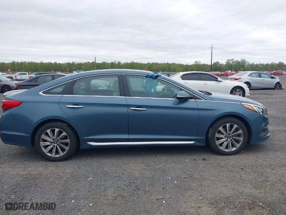 2015 Hyundai Sonata 2.4L Limited with VIN 5NPE34AF8FH168620, listed as a IAAI auction lot 42077041 with 175,010 mi miles. Bid and sale history available at carsss.com. Image 13.