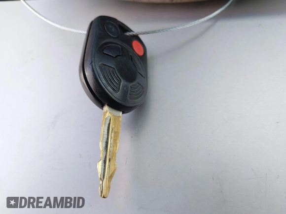 2008 Ford Escape Hybrid with VIN 1FMCU49H08KA30483, listed as a IAAI auction lot 42830513 with 270,740 mi miles and . Bid and sale history available at DreamBid. Image 11.