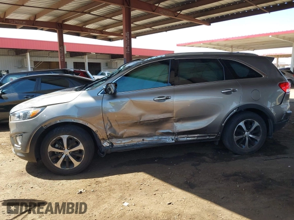 2016 Kia Sorento EX with VIN 5XYPH4A10GG071578, listed as a IAAI auction lot 42068909 with Not Provided miles. Bid and sale history available at carsss.com. Image 17.