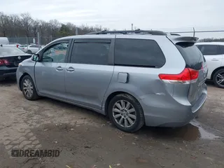 2012 Toyota Sienna XLE with VIN 5TDDK3DC7CS037579, listed as a IAAI auction lot 41080620 with 158,843 mi miles. Bid and sale history available at carsss.com. Image 3.