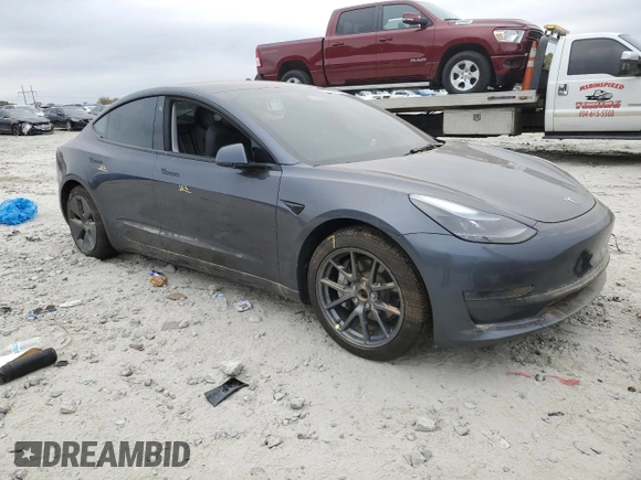 2023 Tesla Model 3 z VIN 5YJ3E1EA1PF649629, wystawiony jako Copart lot #78070704 z przebiegiem Nie podano mil oraz Szkoda całkowita • Salvage title. Historia ofert i sprzedaży dostępna na DreamBid. Obrazek 4.