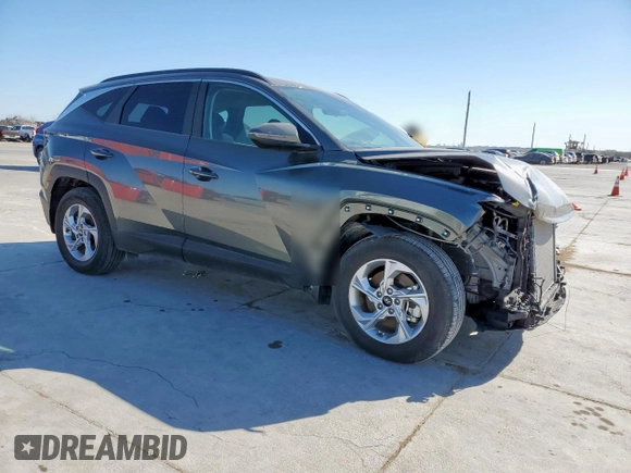 2022 Hyundai Tucson SEL with VIN 5NMJB3AE4NH133264, listed as a Copart auction lot 49645295 with 5,881 mi miles and Salvage Title. Bid and sale history available at carsss.com. Image 4.