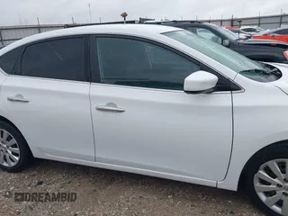 2015 Nissan Sentra SR with VIN 3N1AB7AP2FL656539, listed as a IAAI auction lot 41909271 with 204,580 mi miles and . Bid and sale history available at DreamBid. Image 13.